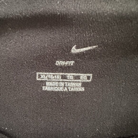 Nike Dri Fit Leggings Women’s XL Black With Gray Side Stripe Capri Length - Picture 3 of 9